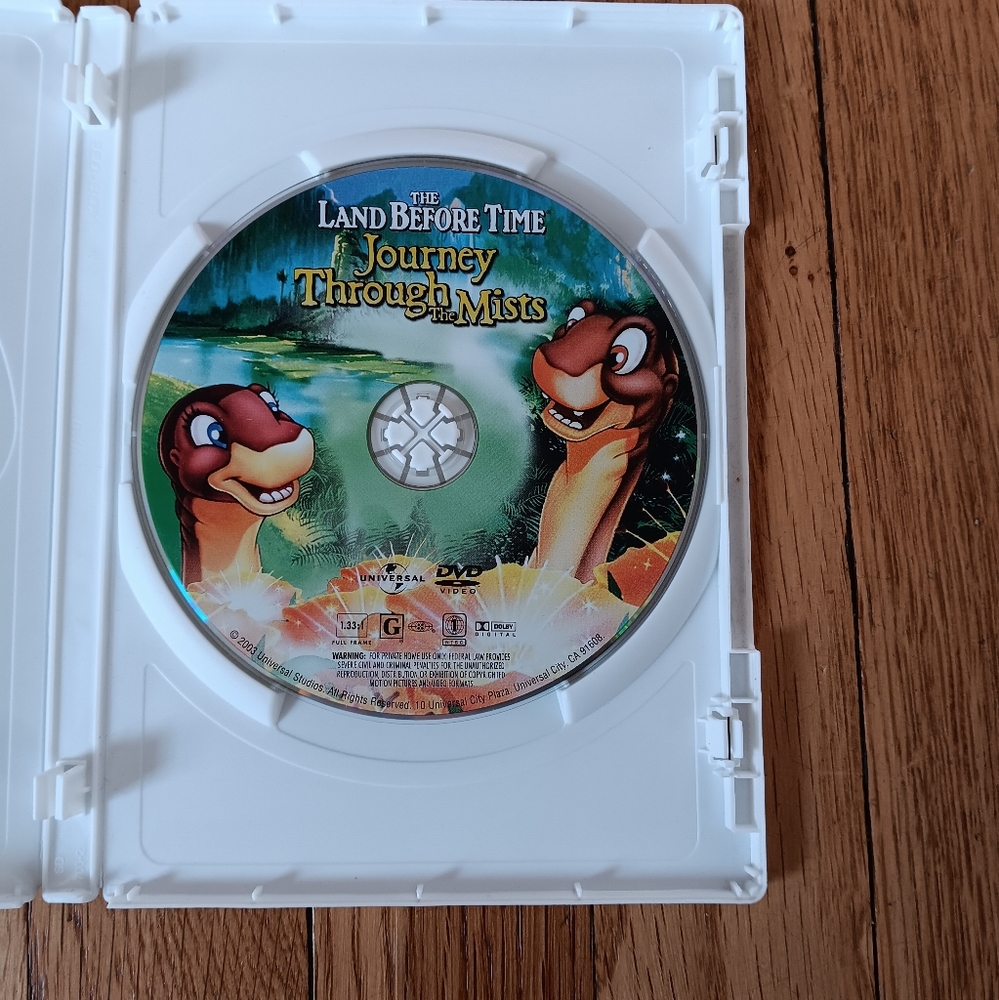 The Land Before Time DVD Set - Picture 6 of 6
